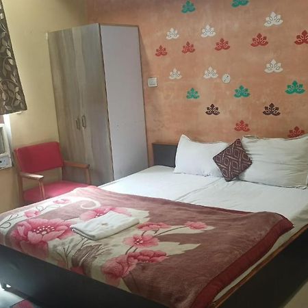 Mirzāpur Hotel Shyam Utsav מראה חיצוני תמונה