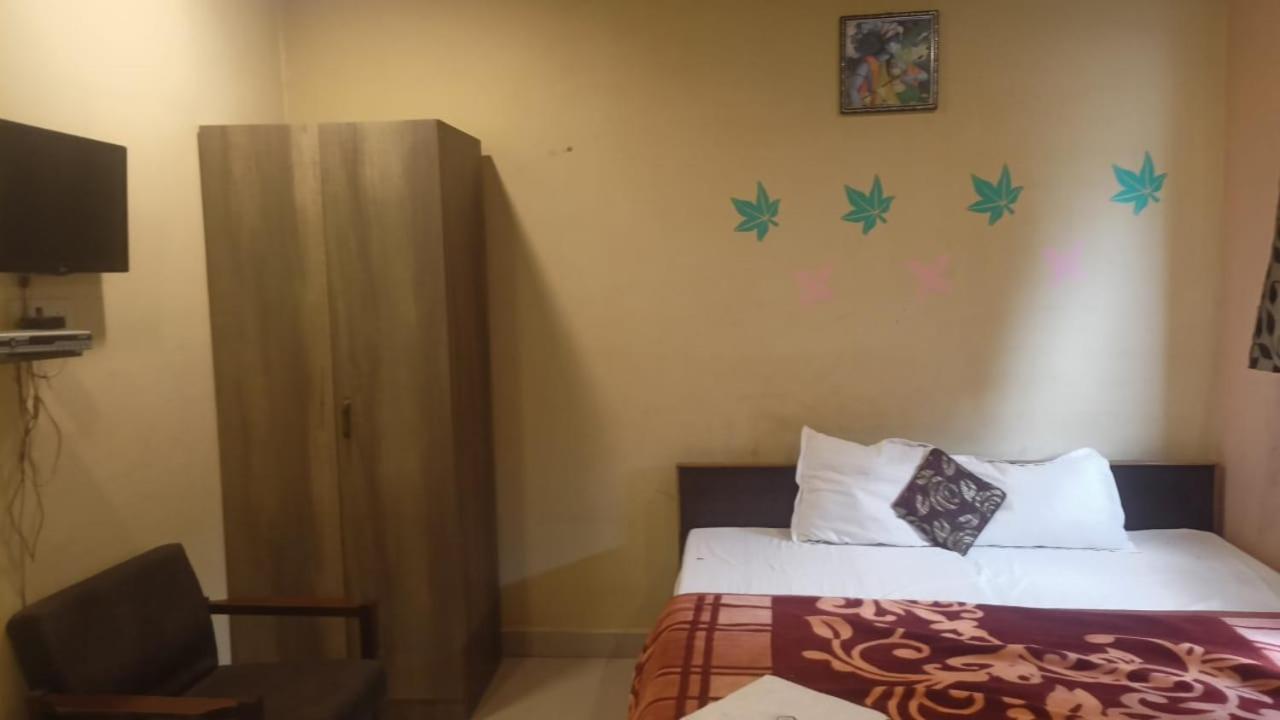 Mirzāpur Hotel Shyam Utsav מראה חיצוני תמונה